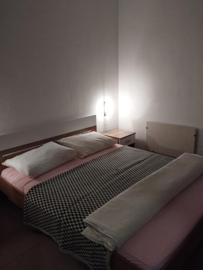 Apartments Vila Lavanda Omišalj المظهر الخارجي الصورة