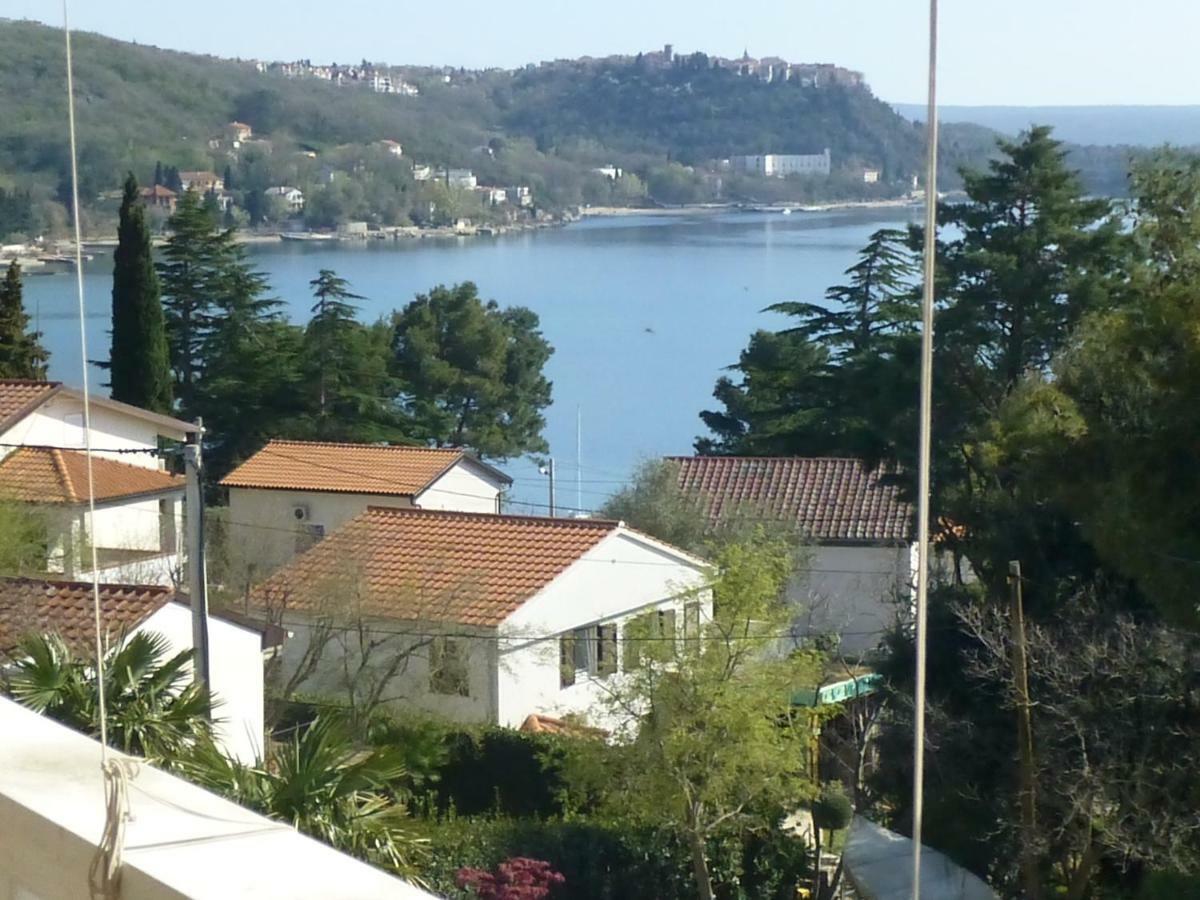 Apartments Vila Lavanda Omišalj المظهر الخارجي الصورة