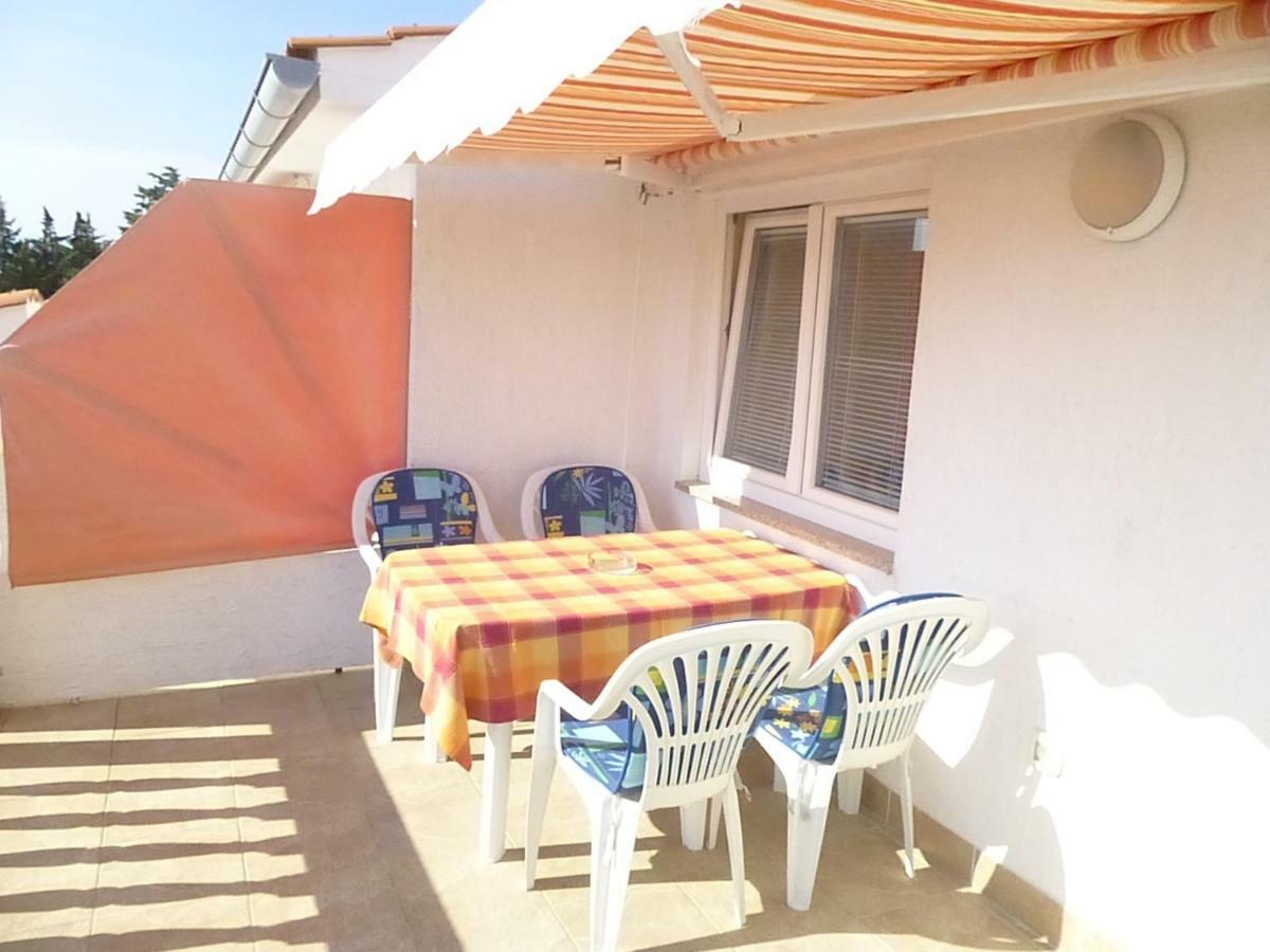 Apartments Vila Lavanda Omišalj المظهر الخارجي الصورة