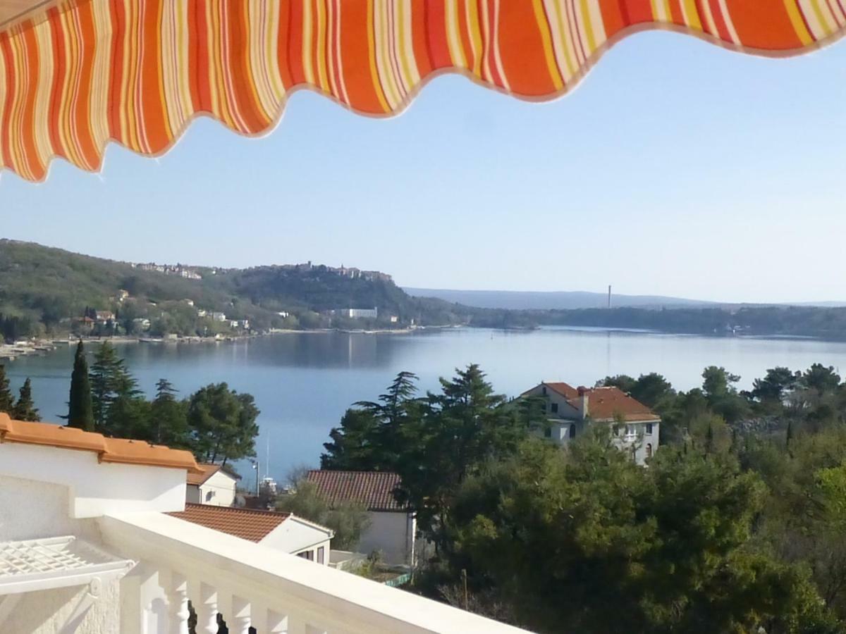 Apartments Vila Lavanda Omišalj المظهر الخارجي الصورة